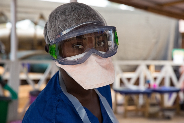 Az Ebolának messze nincs vége! - További forrásokkal segíti Brüsszel az érintett országokat