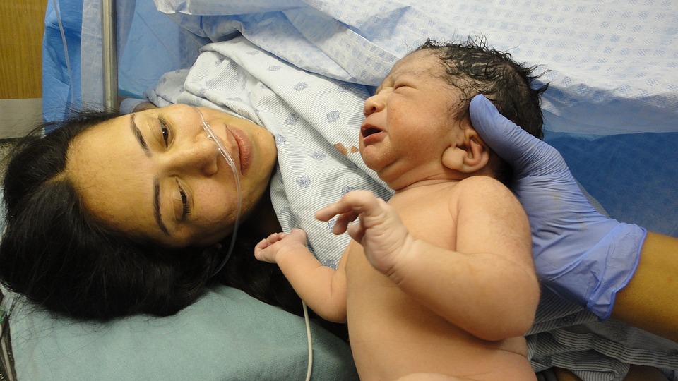 Egy új módszer lerövidítheti a vajúdás idejét megindított szülések esetén