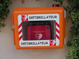  Félszáznál több defibrillátort regisztráltak Heves megyében